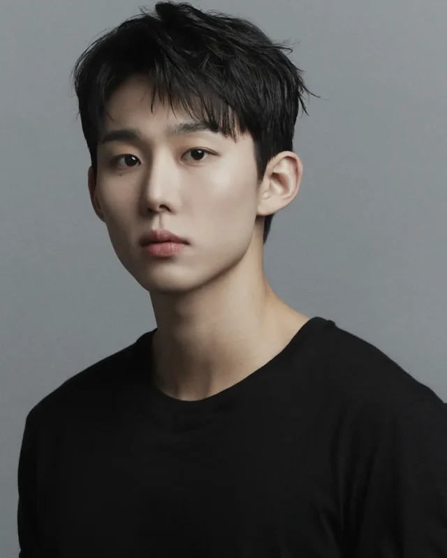 韓国　俳優　ソボムジュン　兵役　熱愛彼女　wikiプロフィール　経歴